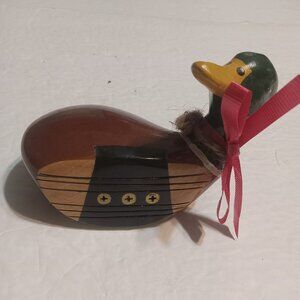 Mallard Club Handcrafted and Painted Golf Wood Duck Signed and Dated By Artist